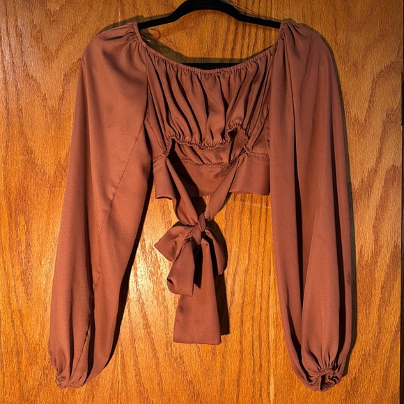 Windsor Crop tie top size small - Picture 3 of 3